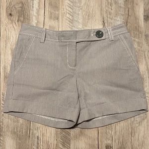 The Limited GrayWhite Striped Shorts Women Size 6